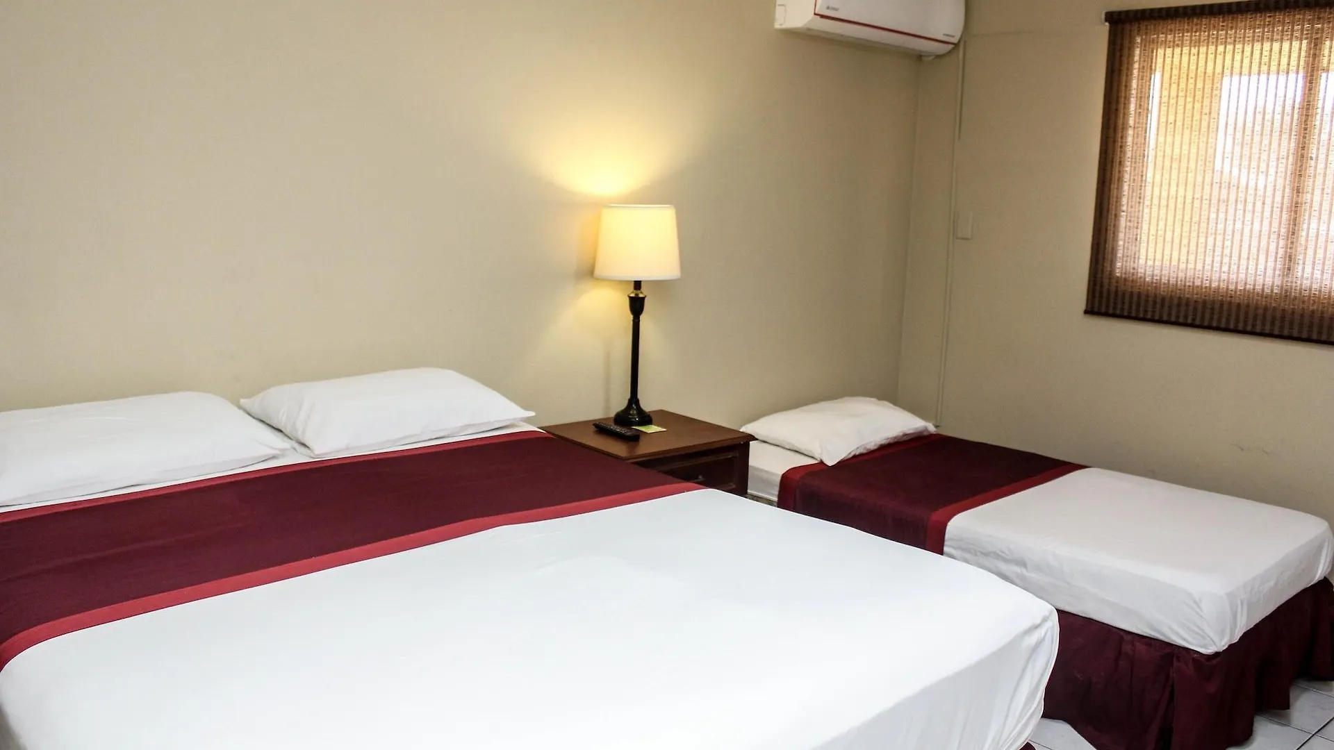 Coconut Inn شاطئ بالم فندق