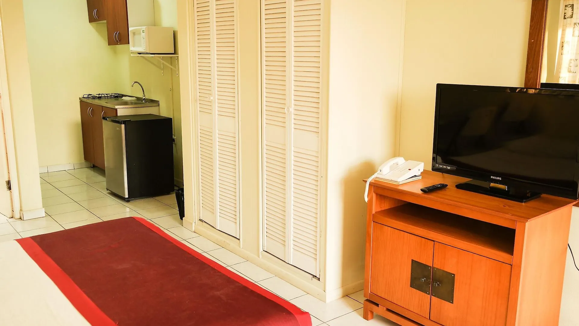 *** فندق Coconut Inn شاطئ بالم أروبا