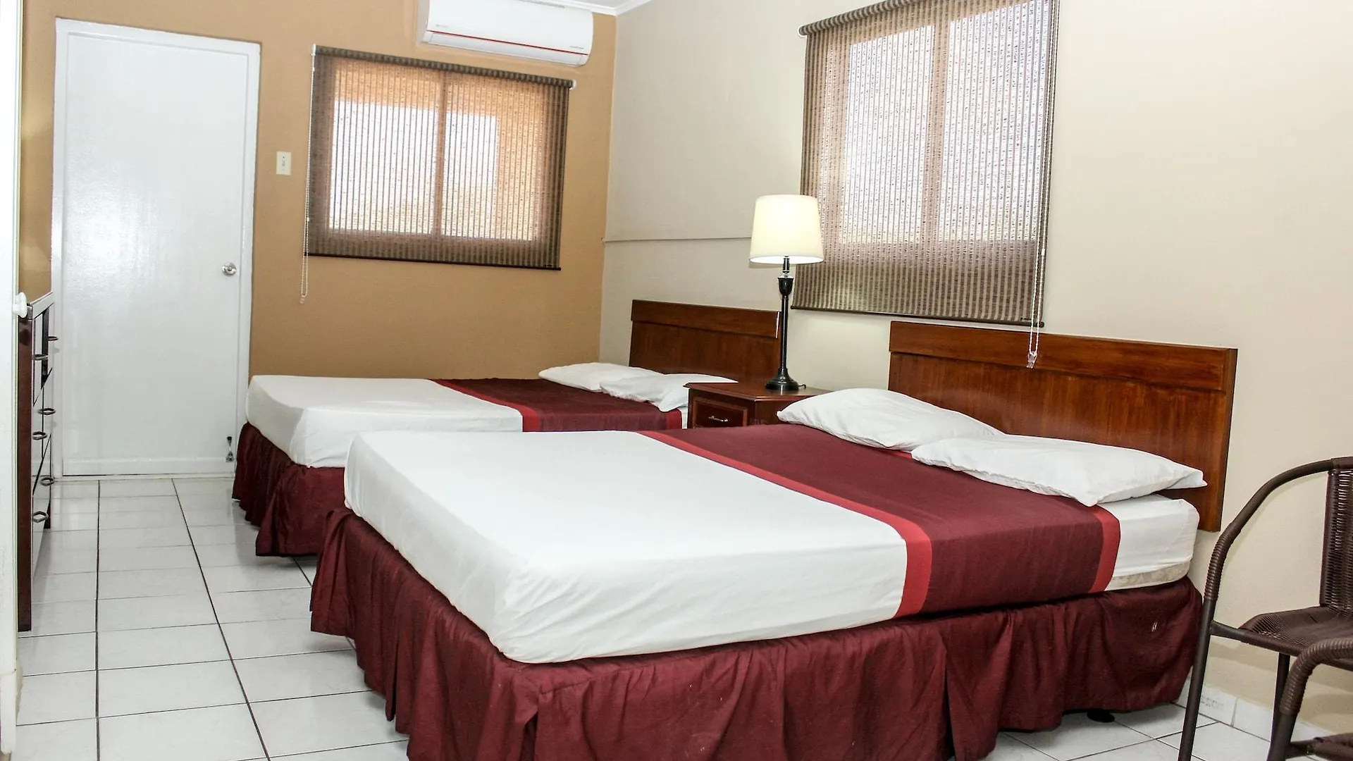 Coconut Inn شاطئ بالم فندق