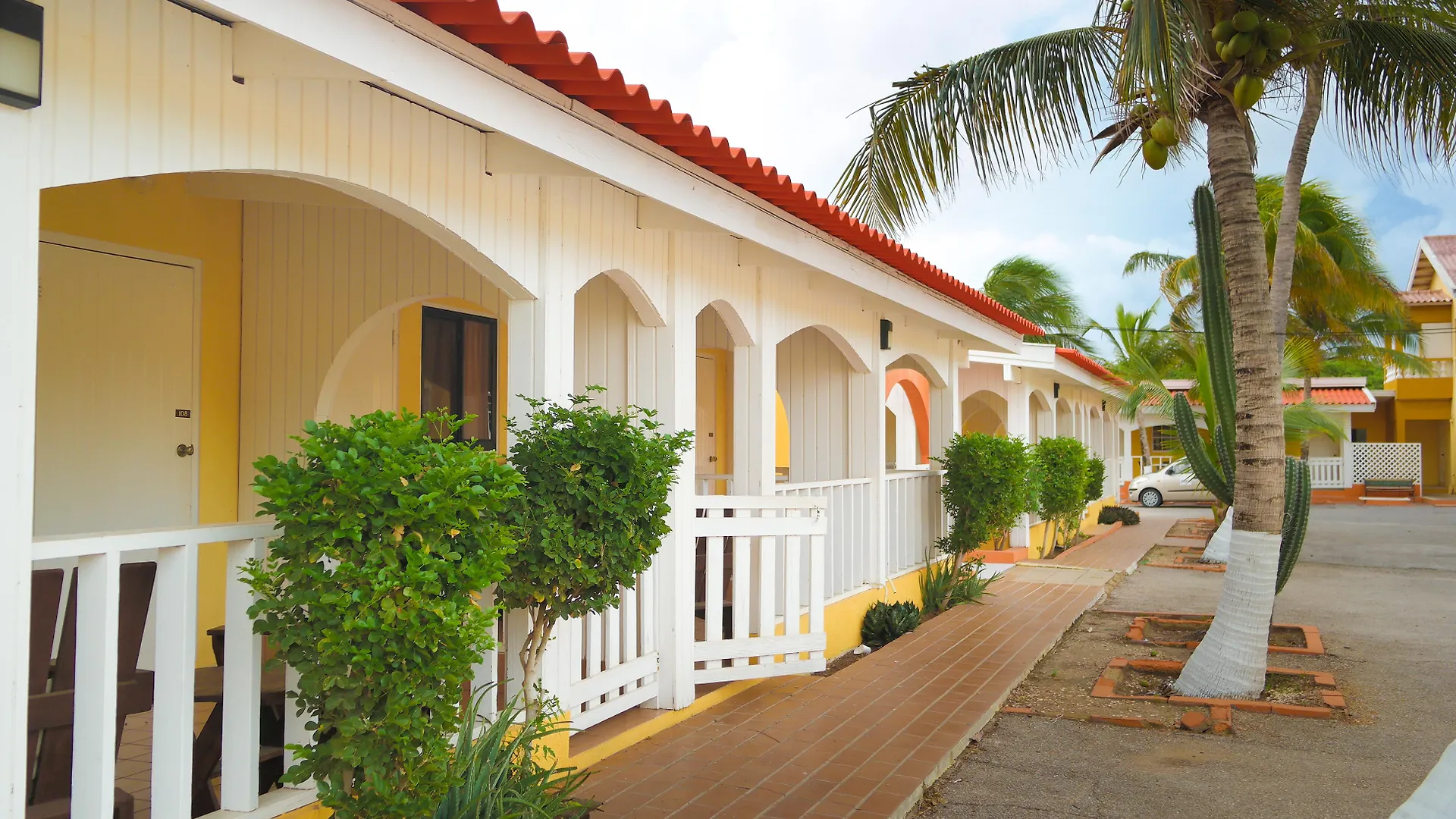 Coconut Inn شاطئ بالم 3*,