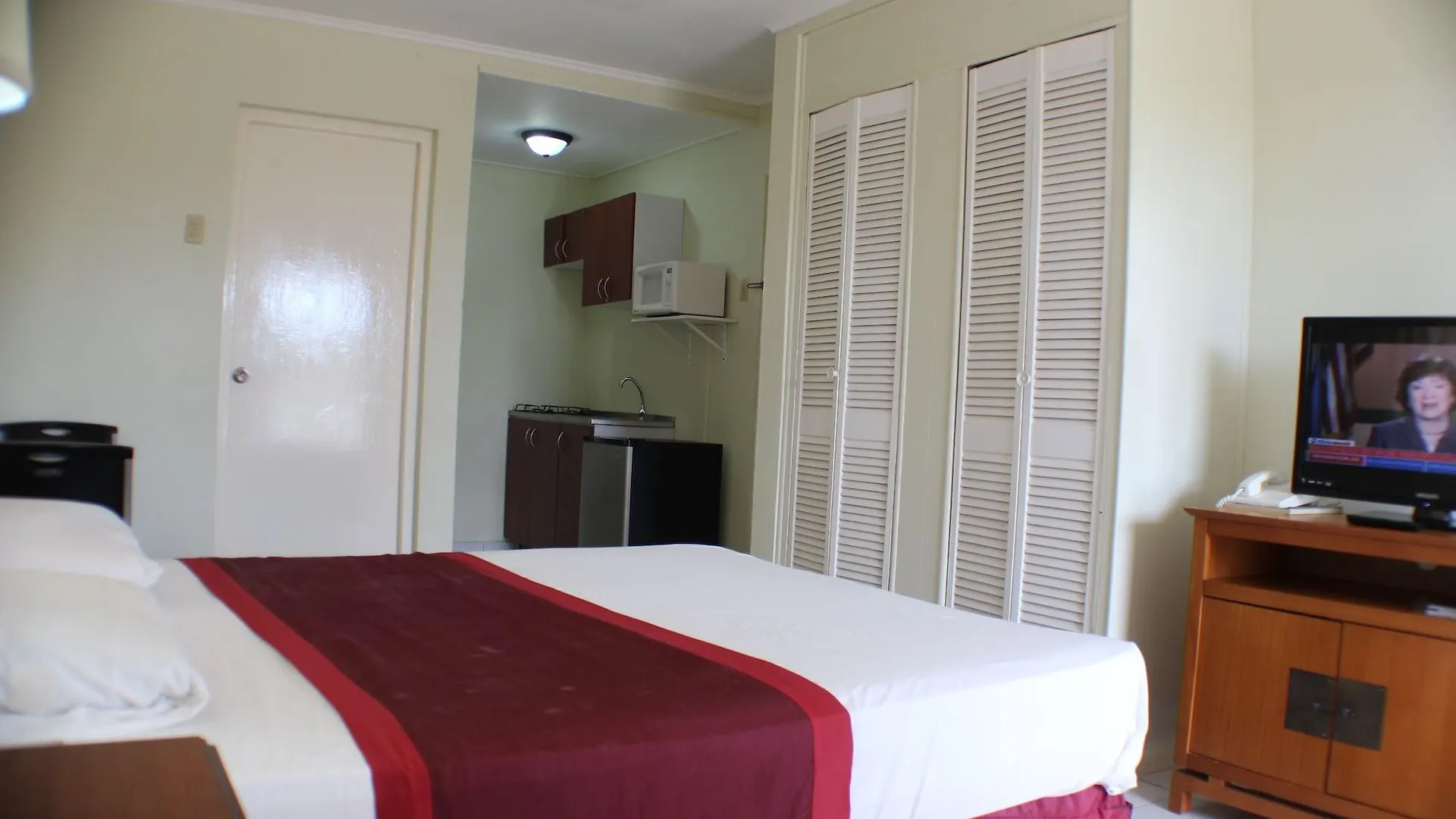 Hotel Coconut Inn Palm Beach